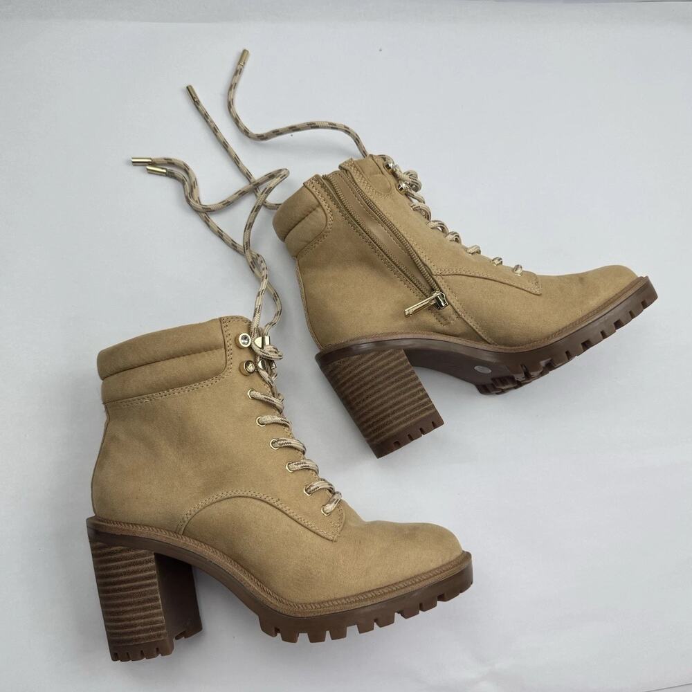 Jennifer Lopez Georgia Combat Boots Cashew Tan Chunky Heel Lug Womens Sz 7.5